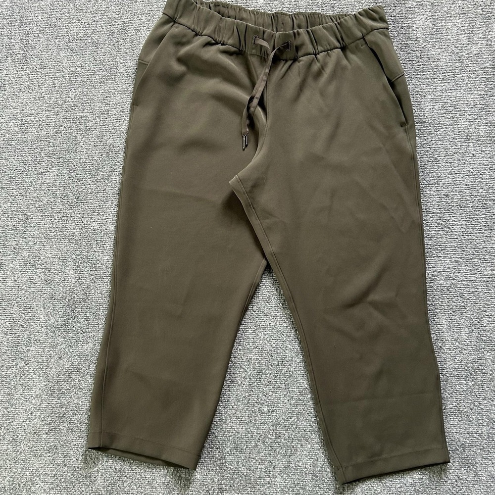 Lululemon On the Fly Crop 23" High-Rise Women's 12 Olive Slim Leg Pants